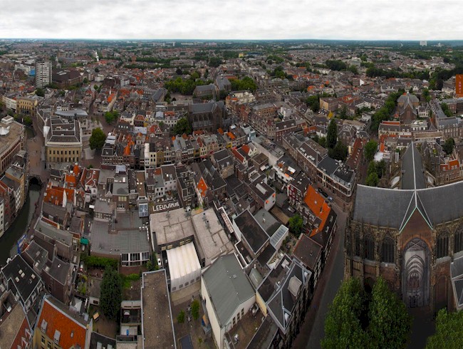Leeuwin.nl vanaf de Domtoren met een fish-eye lens - Leeuwin.nl